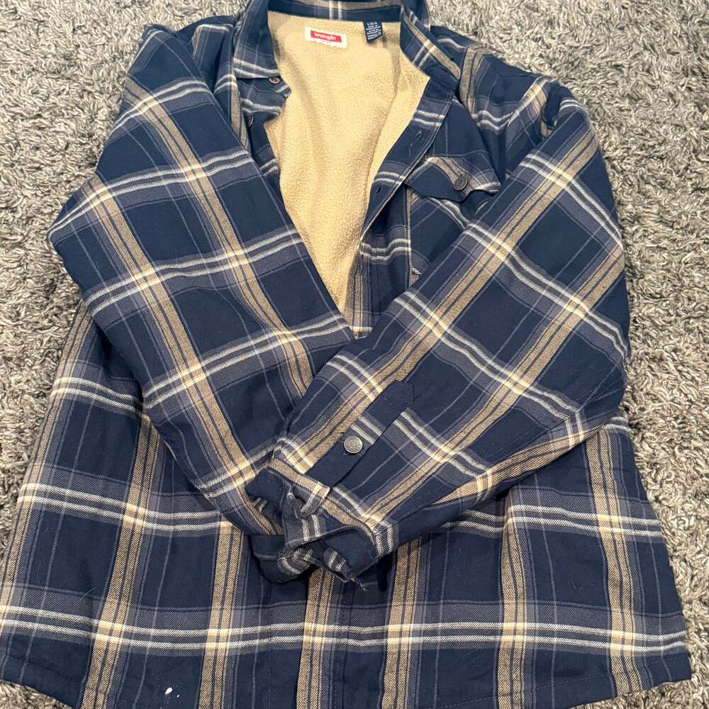 Wrangler Men's Heavyweight Sherpa Lined Plaid Flannel Shirt Jacket